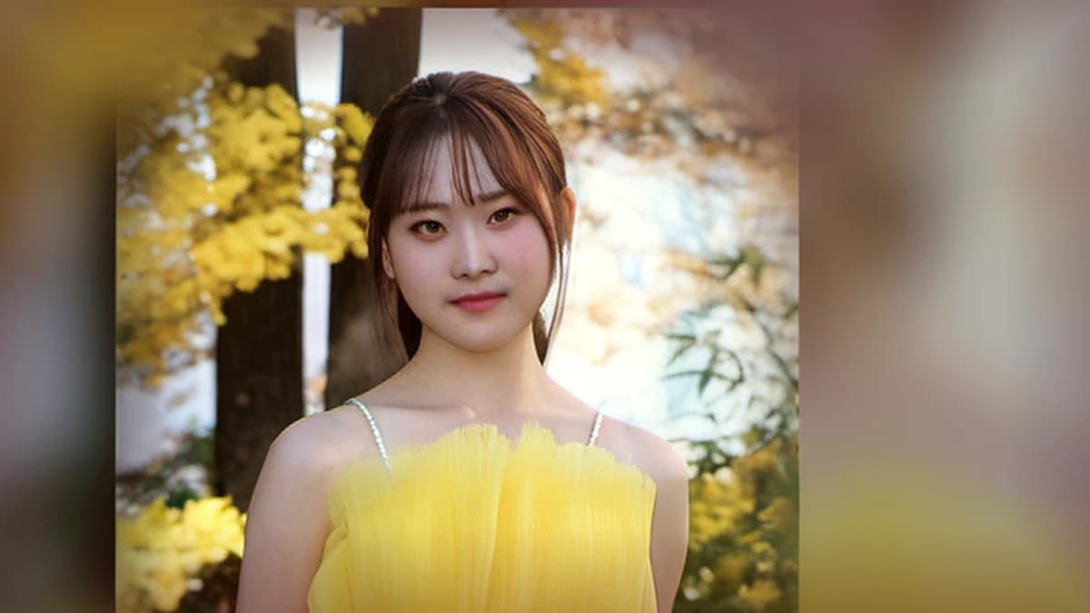 “마음 잘 추스를게요”…17살 김다현, 심수봉의 직접 사과 뒤 남긴 말 — 제작 일러스트