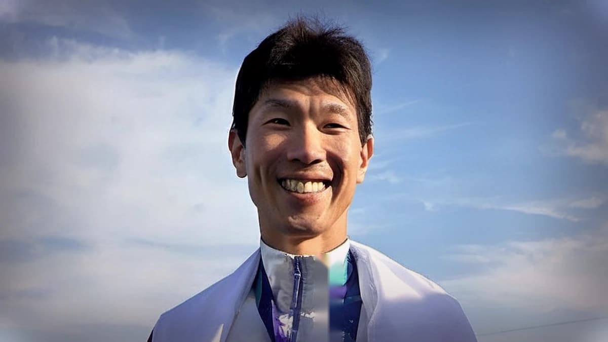 15kg을 덜어내고 0.76초를 버텼다…박현수가 8년 만에 다시 선 시상대 — 제작 일러스트