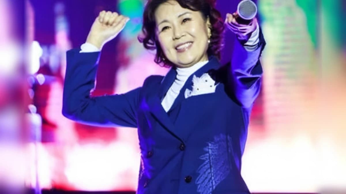 사과로 끝난 줄 알았는데…심수봉, 6개월 전 ‘히든싱어8’ 방청 후기까지 소환 — 제작 일러스트